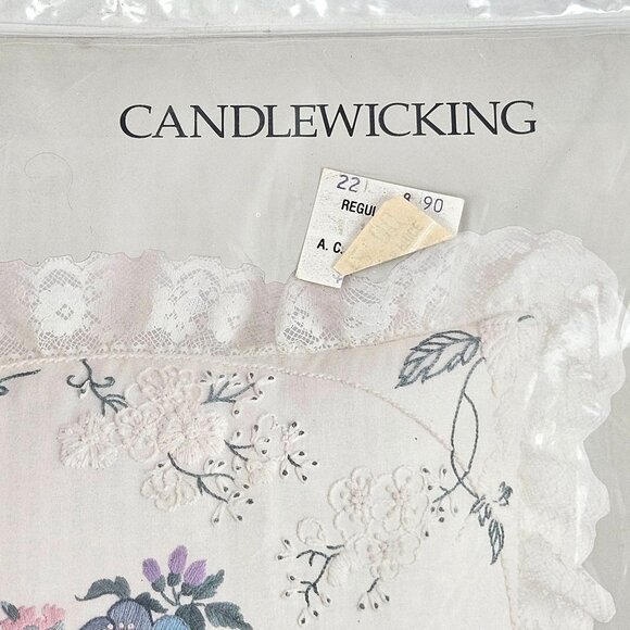 Candamar Something Special Candlewicking Mixed Floral Pillow Muslin Lace 80170 - Picture 4 of 10